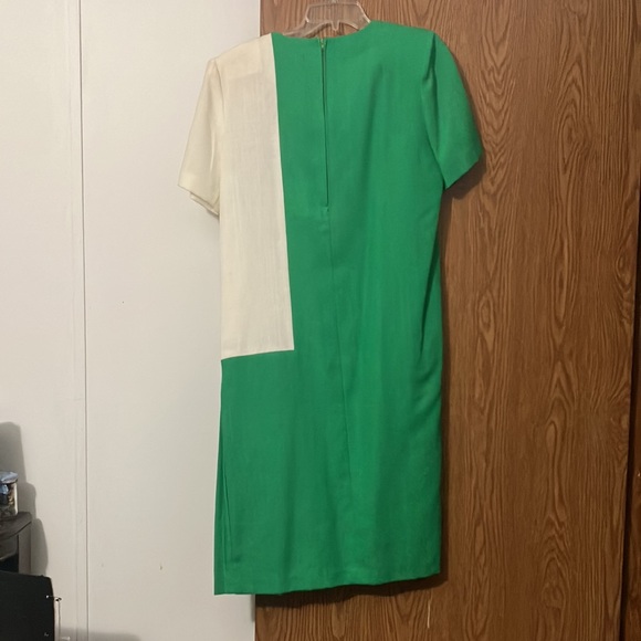 Vintage 80s J. Ellis White & Green Asymmetric Half-pleated Dress - Picture 6 of 12